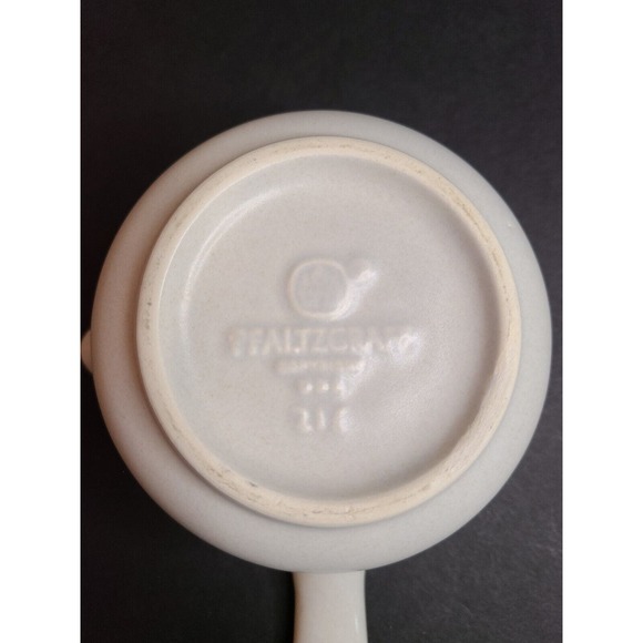 Vintage Pfaltzgraff Yorktowne Table Top Butter Warmer - Great condition - Picture 9 of 9